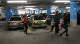 Az autósoknak jó a 4-es metró gondja?