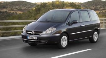 Ráncfelvarrás után a Citroën C8