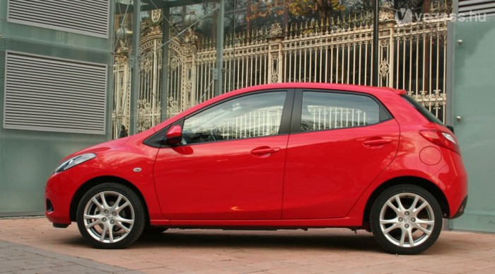 Taps, ováció: 1 mázsával könnyebb elődjénél