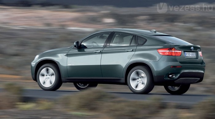 5,4 s elég százig a legerősebb X6-nak