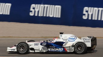 Kubica elégedett az új BMW-vel