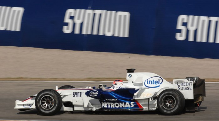 Kubica elégedett az új BMW-vel 6 | Vezess Jól megy az új BMW