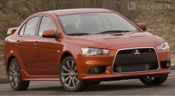 Utcai változat a széria Lancerből