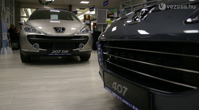 Kombiként épp megáll 3,1 millióból klímával