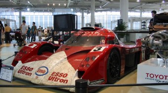 A Toyota hibriddel megy Le Mans-ba