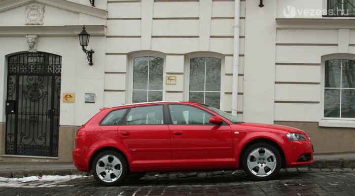 Kényelmes, sportos, tud mindent