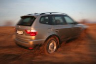 Teszt: BMW X3 2.0d 29