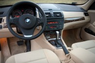 Teszt: BMW X3 2.0d 41