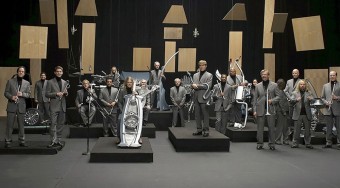 Dalra fakad a Ford Focus