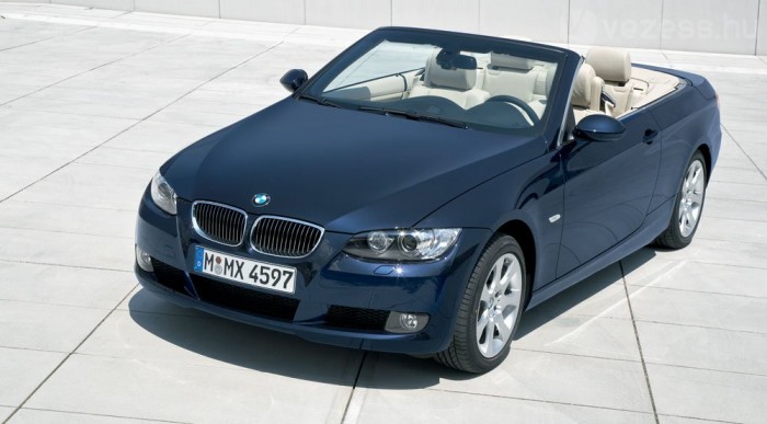 Dízelmotor kerül a Cabrióba