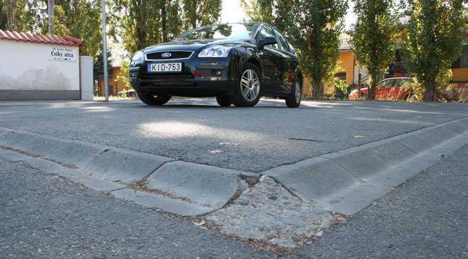 A fekvőrendőrök keljenek fel!? 28