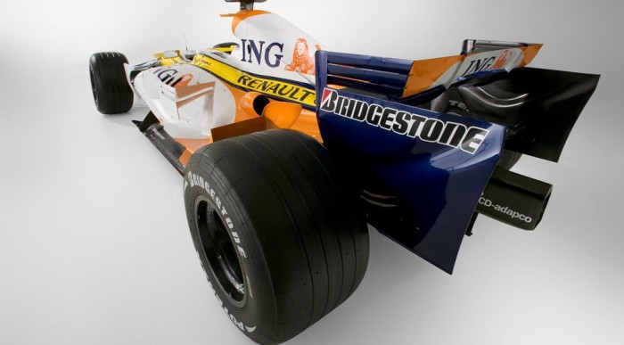 Nagy dobásra készül a Renault 6 | Vezess Ausztráliában jön a "W"