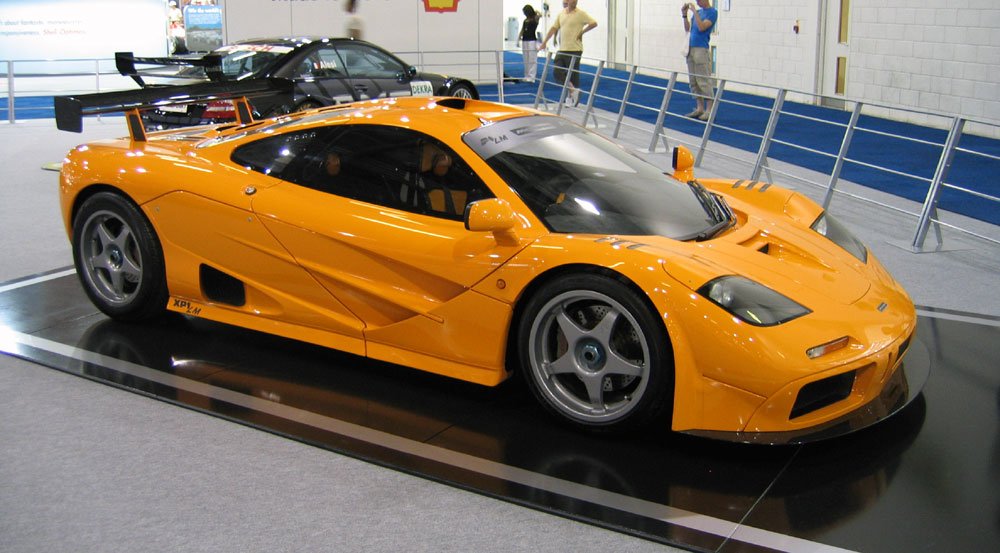 Hamilton álma - a McLaren F1 LM Wokingban