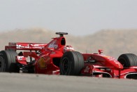 Räikkönen villámgyors volt a sivatagban