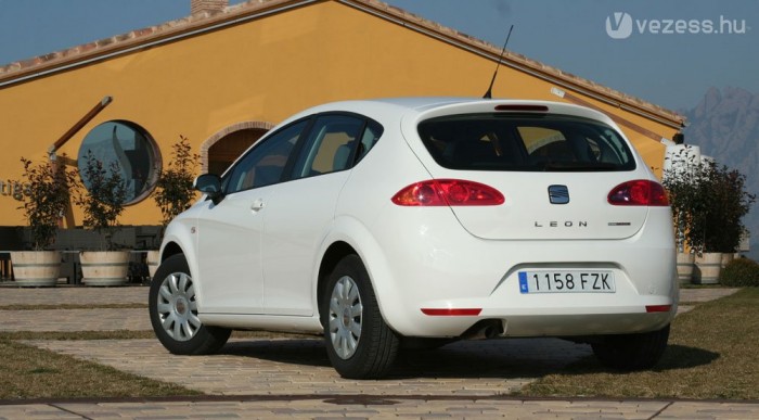 6 decivel lett takarékosabb