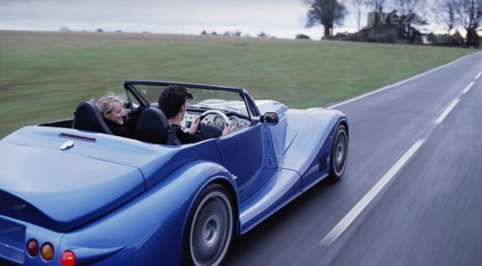 Jobbra húznak az ír politikusok