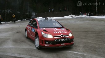 Gyorshajtáson kapták a világsztárt