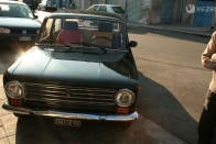 34 éve tart a bácsi és a Fiat 124 hűsége