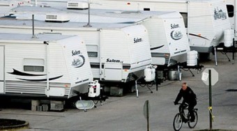 Rákkeltő lakókocsik