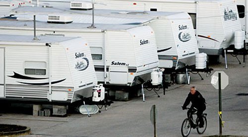 Rákkeltő lakókocsik