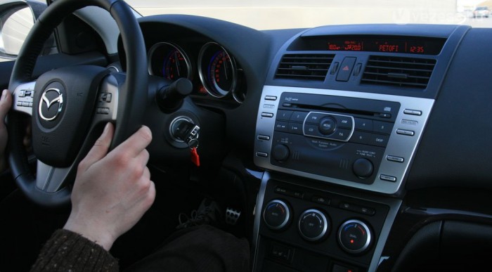 Csinos belül és jó vezetni