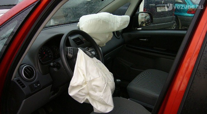 Nem meghalni az autópályán 6 | Vezess Extraként se sajnáljuk a pénzt légzsákokra