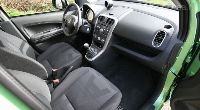 Öt ajtó, öt ülés, öt kerék 8 | Vezess Bent nem annyira vidám