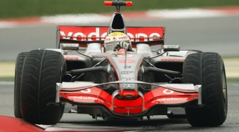 Barcelona: Hamilton duplázott