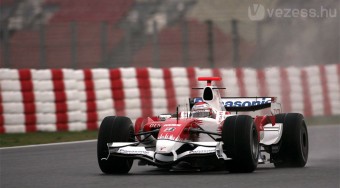 Trulli jobb a világbajnoknál