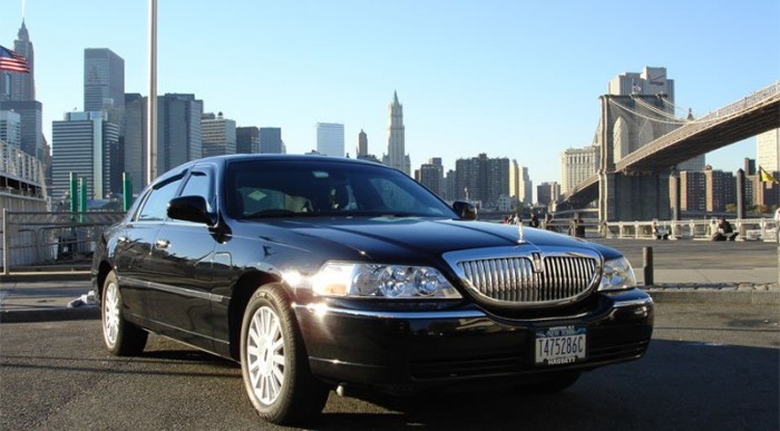 Zöld limuzinok lepik el New Yorkot