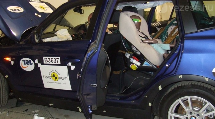 Kinyílhat a hátsó ajtó