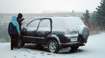 Itt a hó, maradhat a téligumi