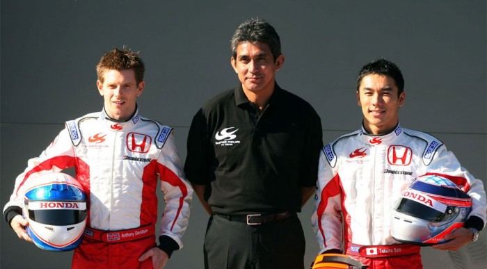 Suzuki ezután is az F1-ben 6 | Vezess A pilóták és Suzuki is marad