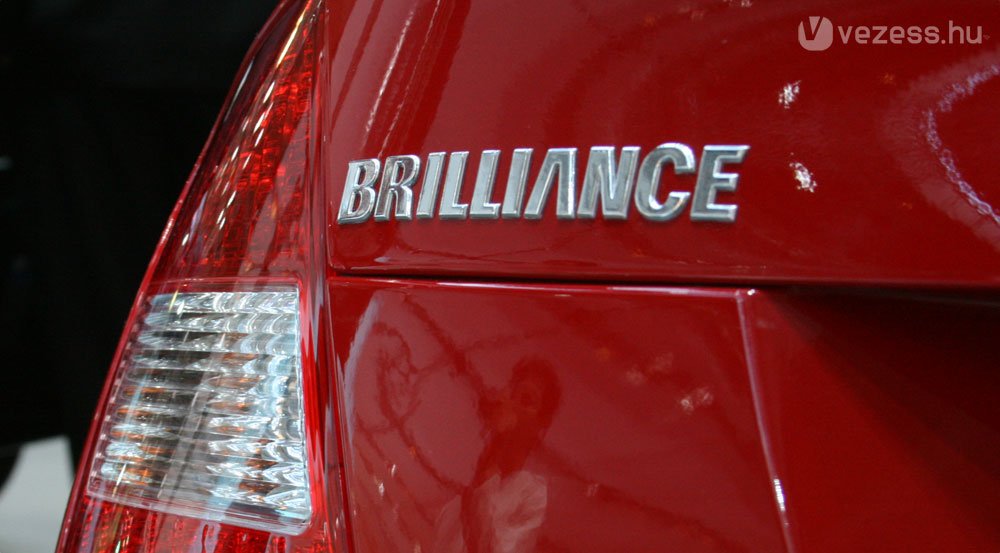 Brilliance JinBei a gyár neve