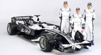 Új ruhában a Williams