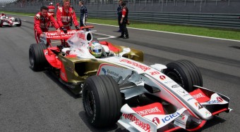 Nincs veszélyben a sereghajtó