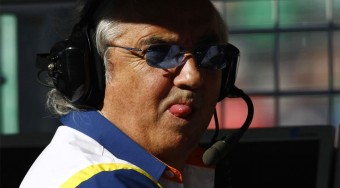 Briatore kinevette Dennist