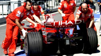 Nincs baj a Ferrari motorjával