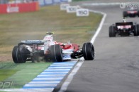 F1: Meglepetésre készül a Toyota? 58