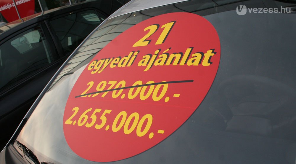 432 milliót költ autóra az APEH 51