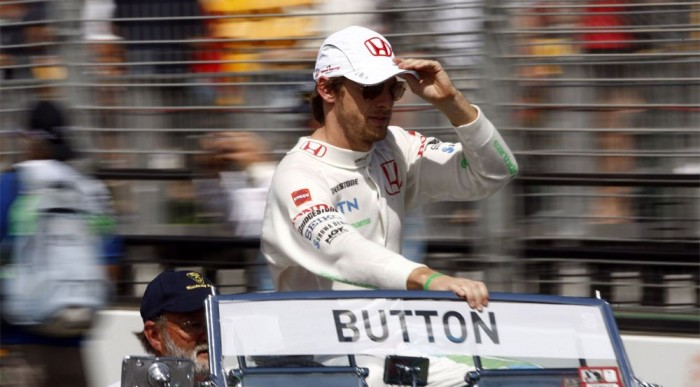 Button örökre a Hondánál? 6 | Vezess Összenőttek