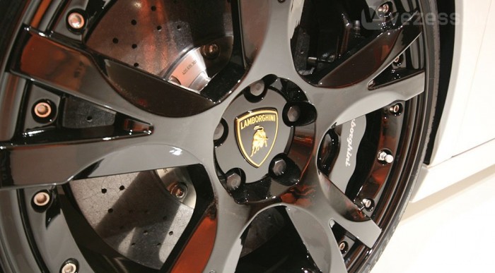 Érdemes a dolgok mögé nézni