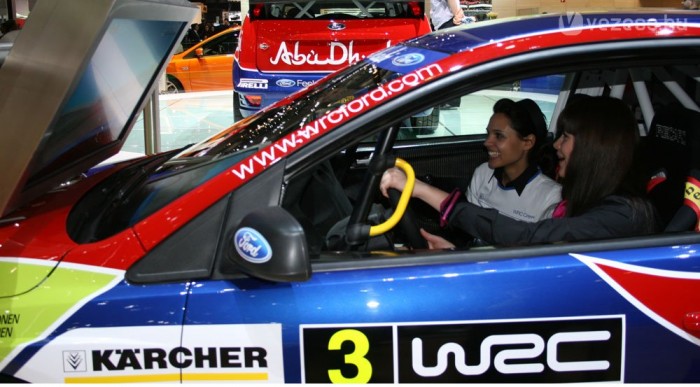 A csajoknak is bejön a szimulátorozás