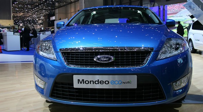 Kétliteres, 115 lóerős, 140g/km