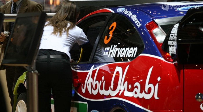 Lökd meg a kecskét! 7 | Vezess Abu Dabi