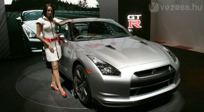 Három GT-R előtt lehet csorgatni a nyálat