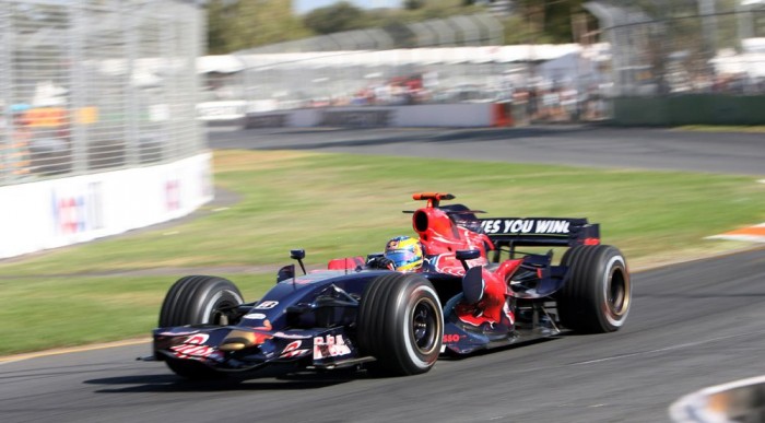 Eladó a Toro Rosso 6 | Vezess Jó állapotú, bejáratott csapat, csak megbízható vevőnek eladó