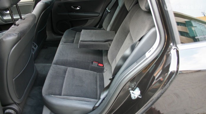 Innen hová lett a hely?