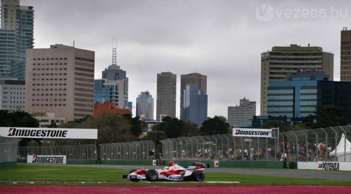 Már megint cirkuszolnak az F1-esek 8 | Vezess Bent a városban