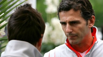 Tesztpilótából igazgató